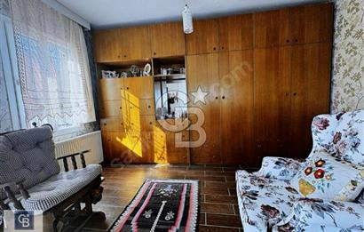 Urla Zeytinalanı'nda satılık 4+1 villa