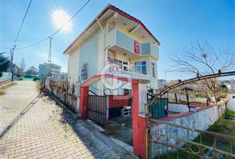 Arnavutköy Karaburun Satılık Müstakil Ev 250 M2 Arsa İçerisinde