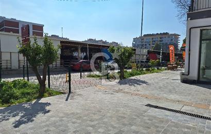 Bayraklı Manavkuyu'da Satılık Dükkan