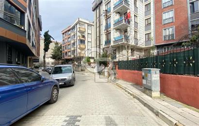 Halkalı Marmaray'a Yürüme Mesafesi Geniş 2+1 Satılık Daire