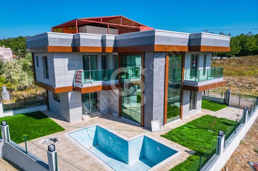 Boğaz manzaralı müstakil villa