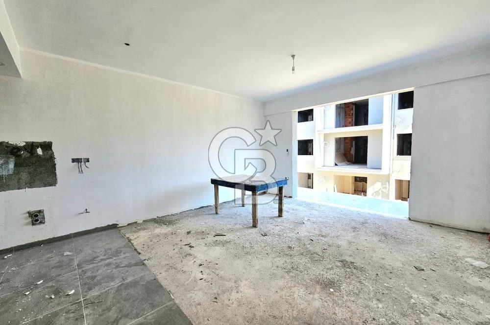 1+1 Apartment for Sale in TRNC Kyrenia Alsancak in a Complex Behind Atakara Market
