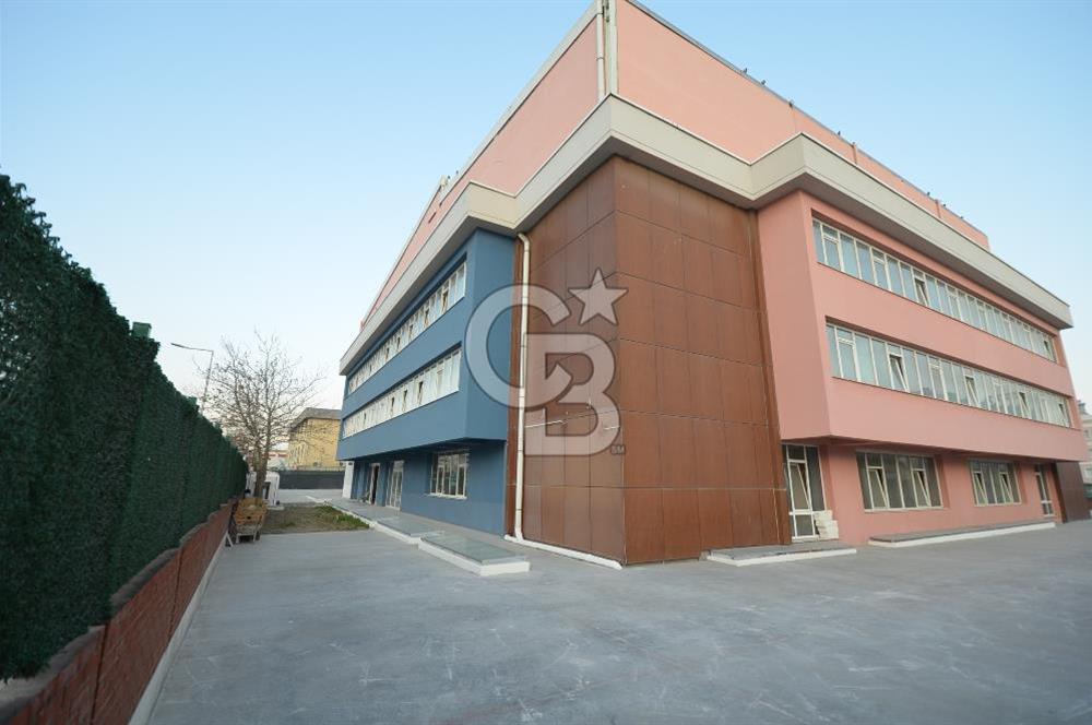 Komple Kiralık 7550m² Bina