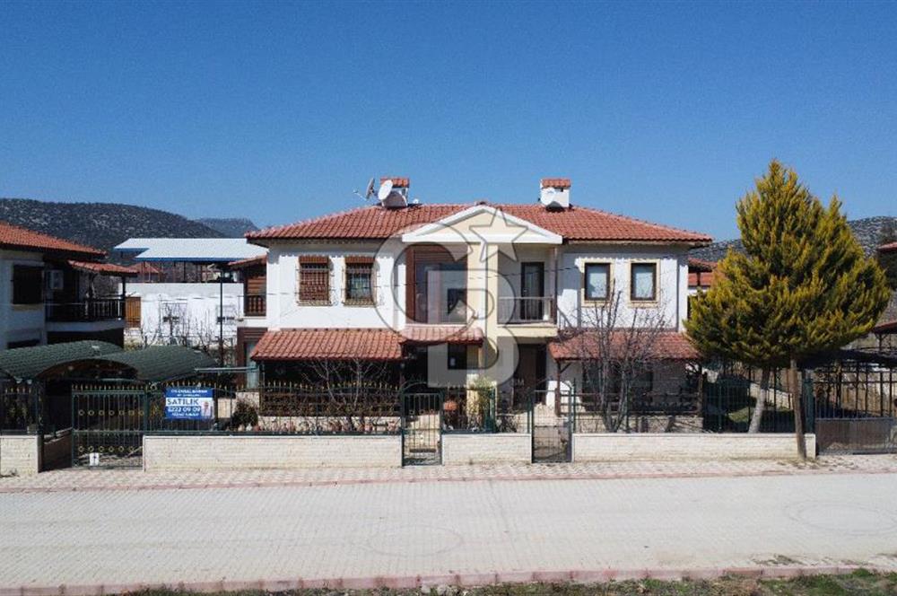 KORKUTELİ YAZIR MAH. MUHTEŞEM 2+1 VİLLA 