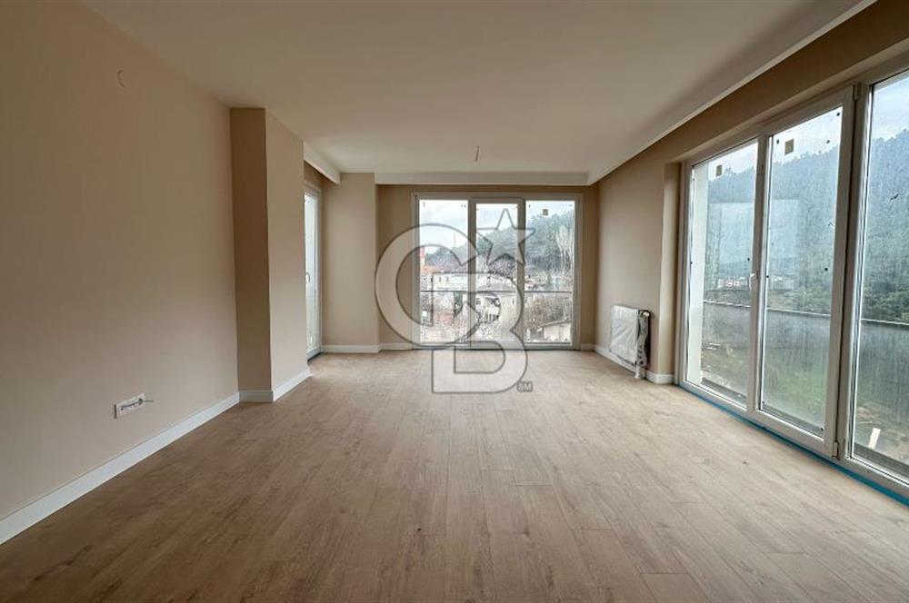  ÇİFT HAVUZLU SİTE  KARTAL 130M2 OTURUMA HAZIR İSKANLI 3+1 DAİRE