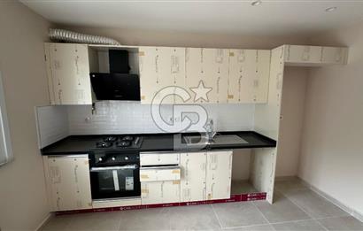  ÇİFT HAVUZLU SİTE  KARTAL 130M2 OTURUMA HAZIR İSKANLI 3+1 DAİRE