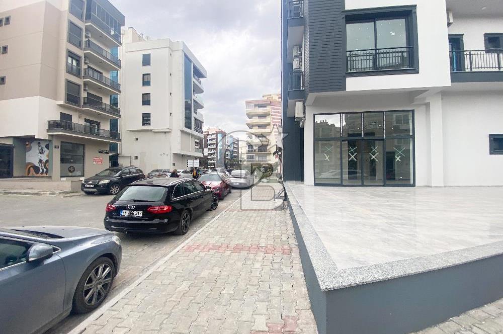 Museland - Mavişehir 1.200 m2 Ticari Komple Kiralık Bina