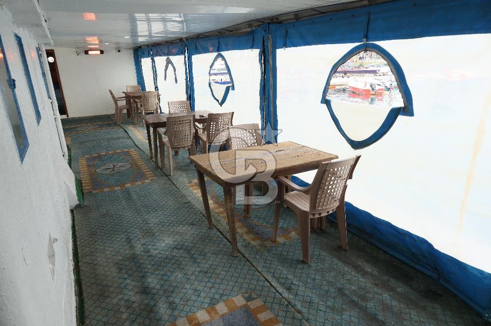 Karşıyaka, Bostanlı Sahilinde Emsalsiz Devren Kiralik Restorant