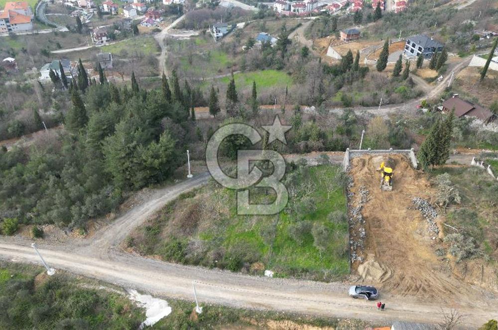 CB TOWER GÖLCÜK ANADOLU LİSESİ YAKININDA DENİZ MANZARALI ARSA