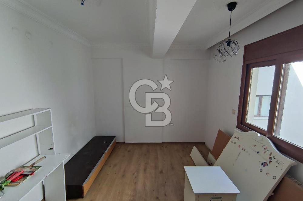 KARŞIYAKA DEMİRKÖPRÜ DE SATILIK 2+1 DAİRE