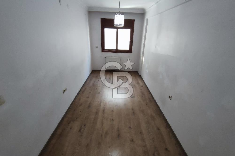 KARŞIYAKA DEMİRKÖPRÜ DE SATILIK 2+1 DAİRE