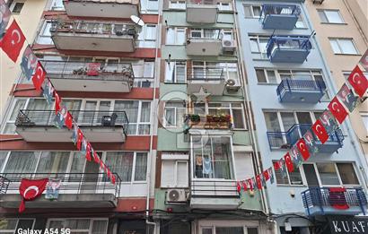  Kadıköy Moda da Harika Konumda Eşyalı Kiralık 2+1 Daire 