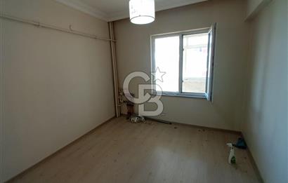 BAŞİSKELE SAHİLDE MANZARALI İÇİ YAPILI SATILIK 3+1 ARA KAT DAİRE