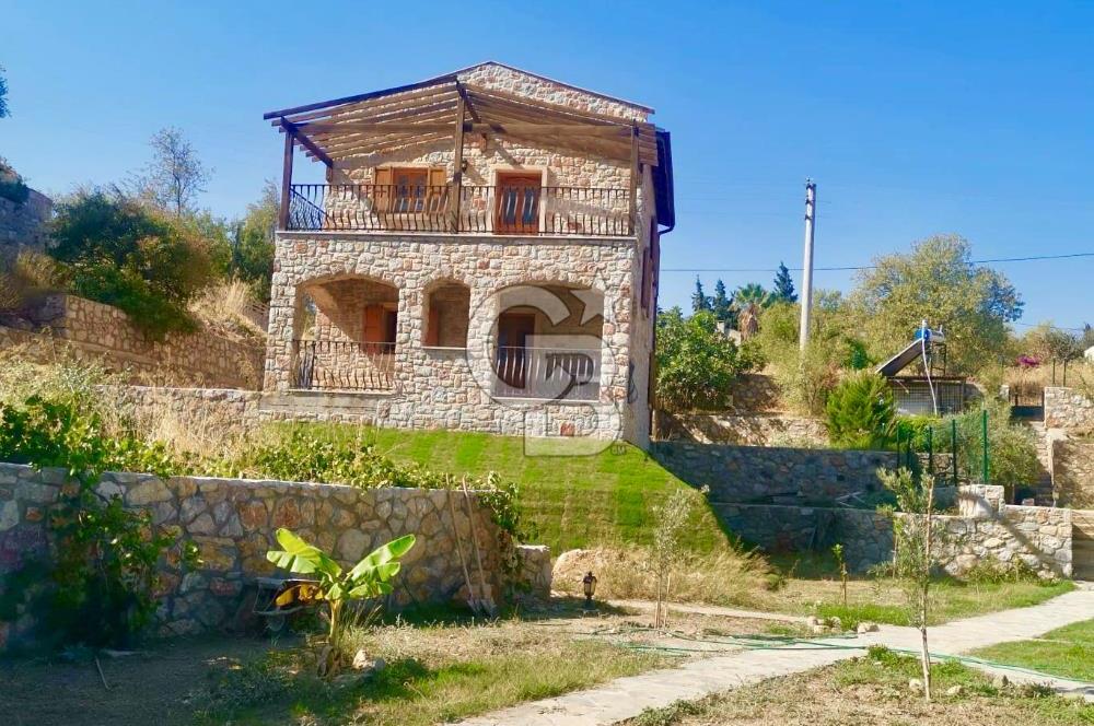 Eski Datça'da Yıllık Kiralık Tam Müstakil Villa...