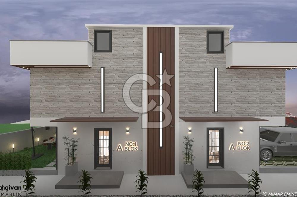 İzmir Yeni Foça'da Satılık 4 adet 4+1 Villa