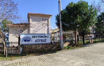 Turgutlu Zeytinliköy Sitesi 4+1 Tripleks Villa