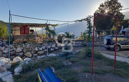 Antalya Kumluca'da Satılık Bahçe+2 Ev