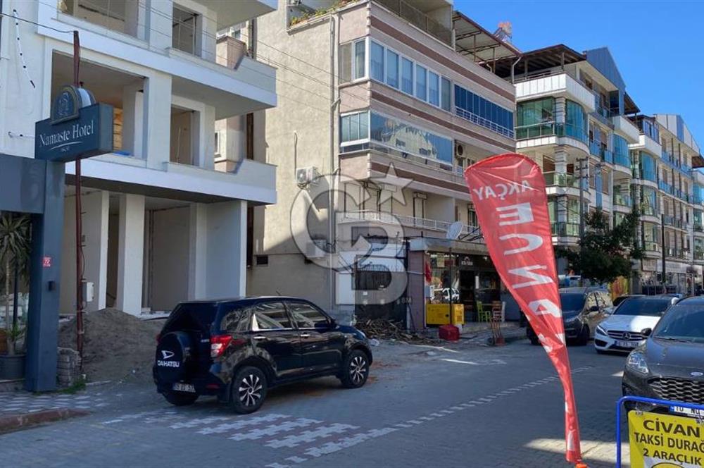 AKÇAY SAKARYA CADDESİNDE YOLA CEPHELİ 30 M2 SIFIR DÜKKAN