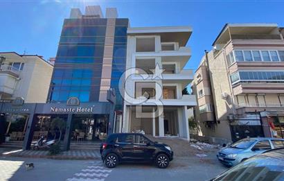 AKÇAY SAKARYA CADDESİNDE YOLA CEPHELİ 30 M2 SIFIR DÜKKAN