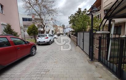 Manisa Güzelyurt'da Manas Caddesi Üzerinde Satılık 4+1 Villa