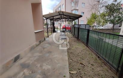 Manisa Güzelyurt'da Manas Caddesi Üzerinde Satılık 4+1 Villa