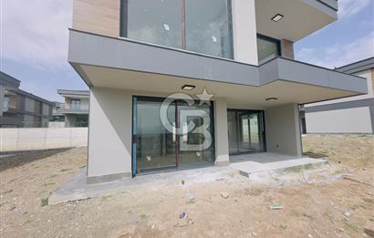 CB Ofis'ten Gülbahçe Noran Village Sitesinde Satılık 5+1 Villa