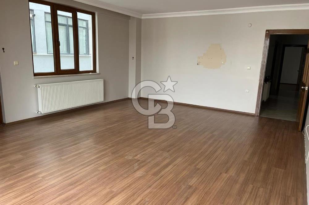 YALOVA MERKEZ CADDE ÜSTÜ!.. ÖNÜ AÇIK SATILIK 3+1 DAİRE!..