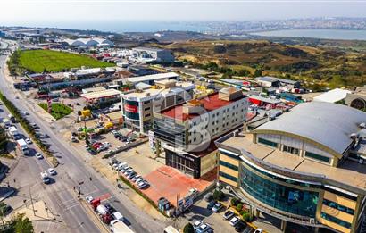 Esenyurt Hadımköy Yolu Üzerinde Satılık Plaza