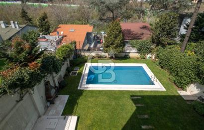 Levent'te Büyük Bahçeli Havuzlu & Otoparklı SATILIK Villa