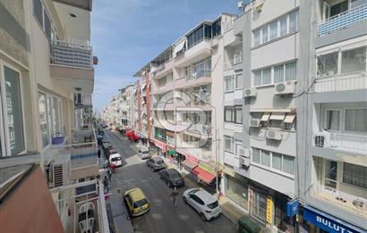 Üçyol ;Betonyol Cadde Üzeri Satılık 3+1 100 m2 Arakat Daire