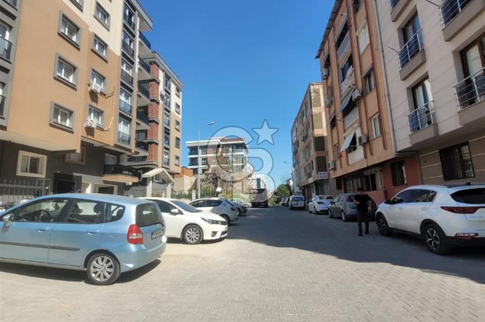 İzmir Bornova Erzene Mahallesinde Satılık 1+1