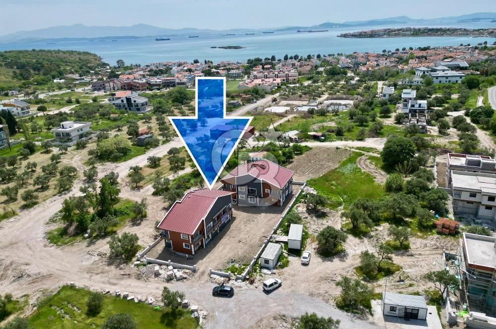 İzmir dikili Çandarlı mahallesinde 3+1 dubleks daire