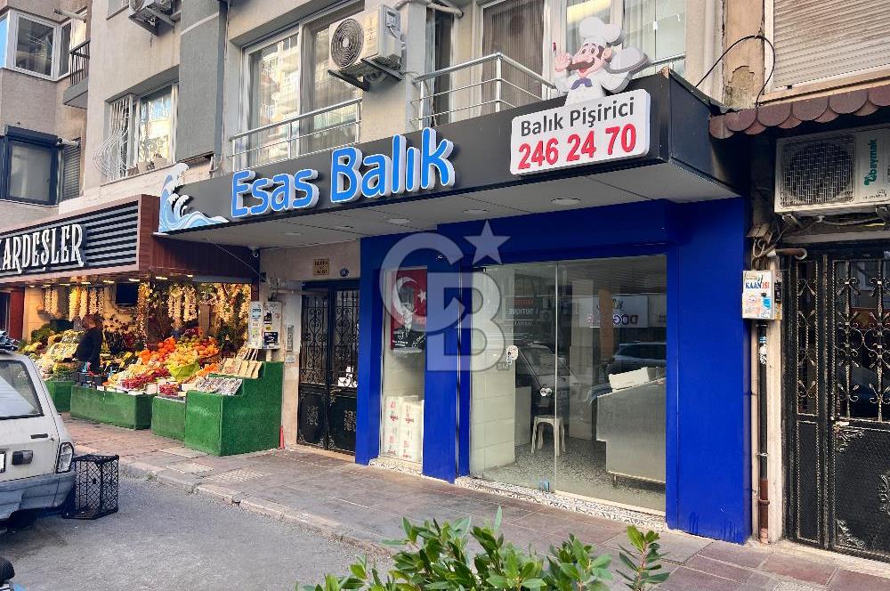 Göztepe Mithatpaşa Caddesinde Satılık Dükkan 