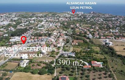 Kıbrıs Girne Alsancak Bölgesinde Önü Kesilmeyen Dağ ve Deniz Manzaralı Satılık 1390 m2 Arazi