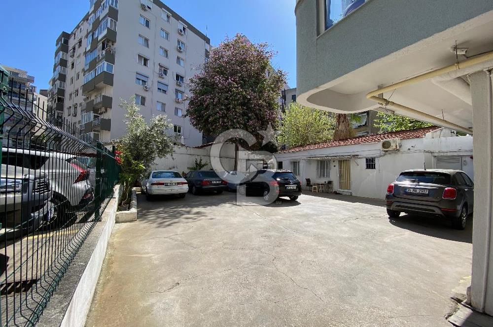 ALSANCAK MAHMUT ESAT BOZKURT'TA 4+1 OTOPARKLI ACİL SATILIK DAİRE