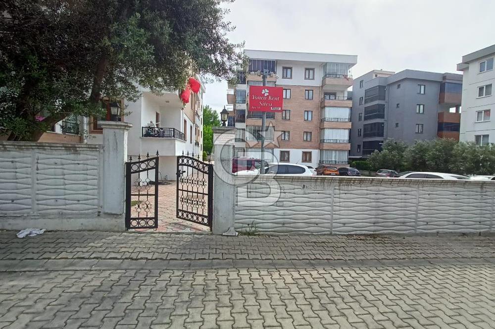 ÇANAKKALE KEPEZ SİTE İÇİ SATILIK ARA KAT 2+1 DAİRE