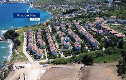İzmir Karaburun Büyükkent Sitesi'nde Denize 100 m Tripleks