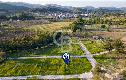 Menderes Yeni Köy'de Satılık 250 m2 Parseller
