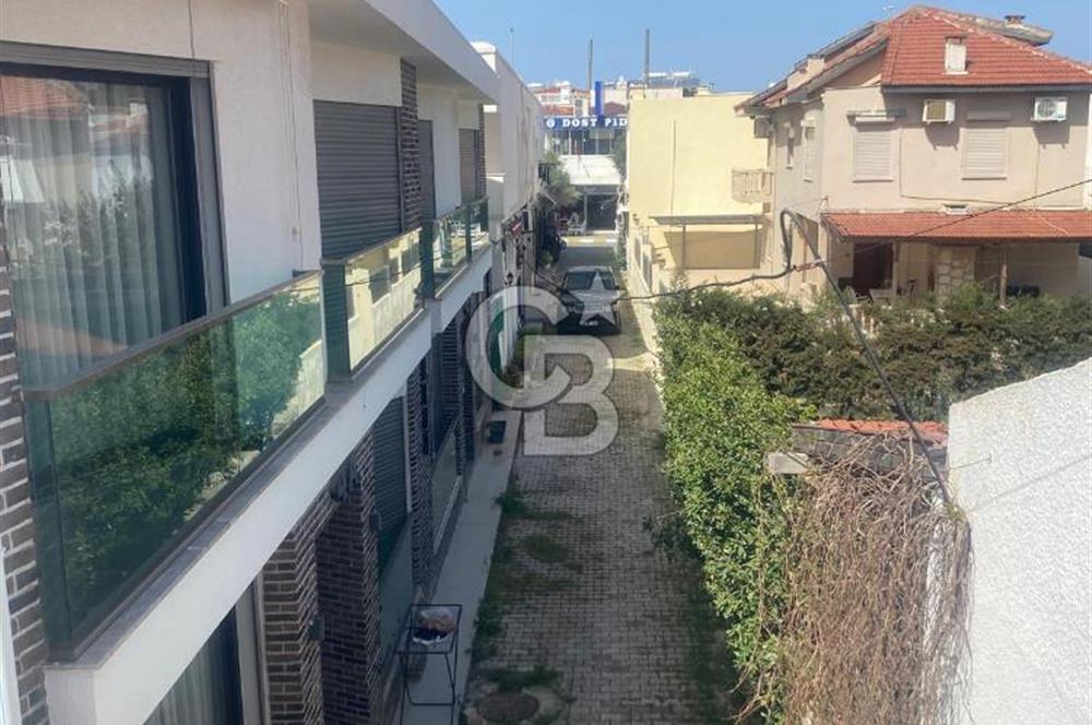 ÇEŞME Ilıca da Satılık  Muhteşem Konumda 5+1 Villa