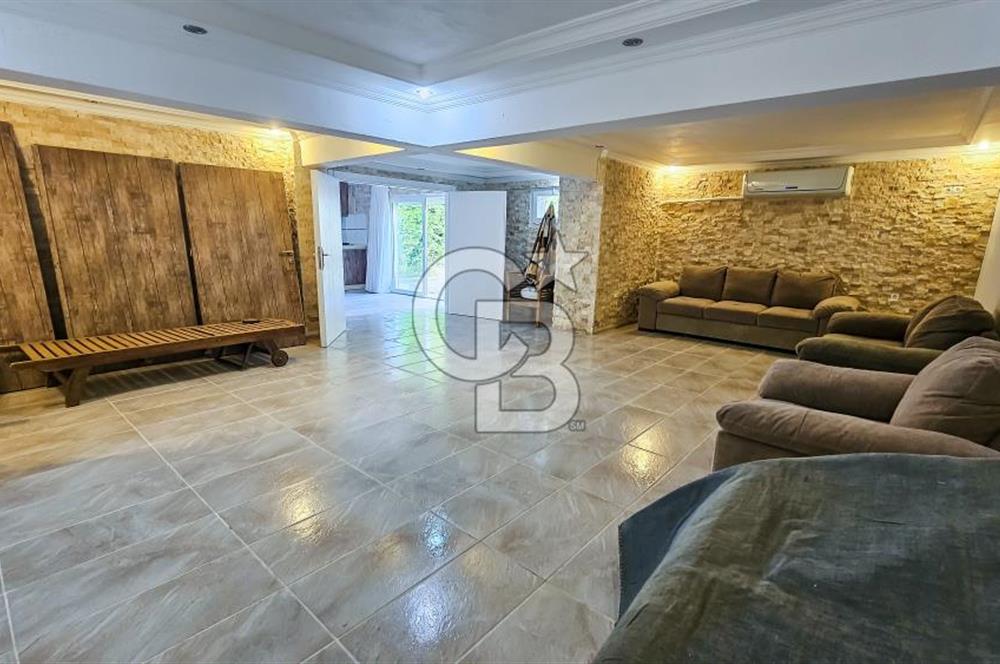 Kuşadası Soğucak özel havuzlu 4+1 villa