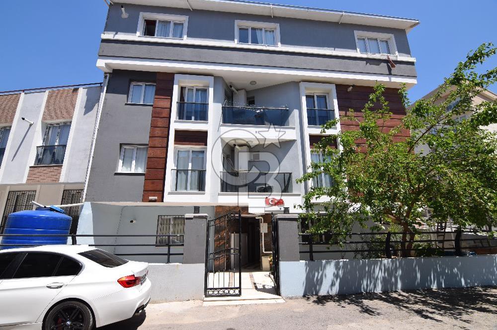 BUCA KURUÇEŞME MAHALLESİ'NDE SATILIK 1+1 DAİRE