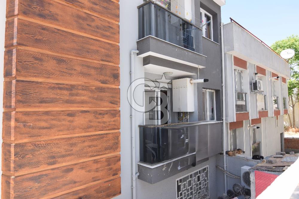 BUCA KURUÇEŞME MAHALLESİ'NDE SATILIK 1+1 DAİRE