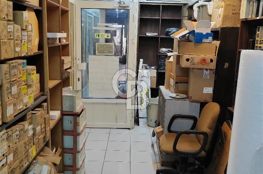 KEMANKEŞ'DE KARAKÖY PASAJ'INDA 8M2 DÜKKAN&OFİS