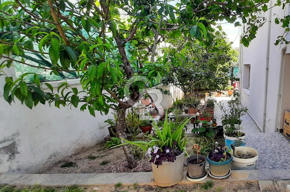 Urla Kalabak'ta 3+2 Bahçeli Satılık Müstakil Ev
