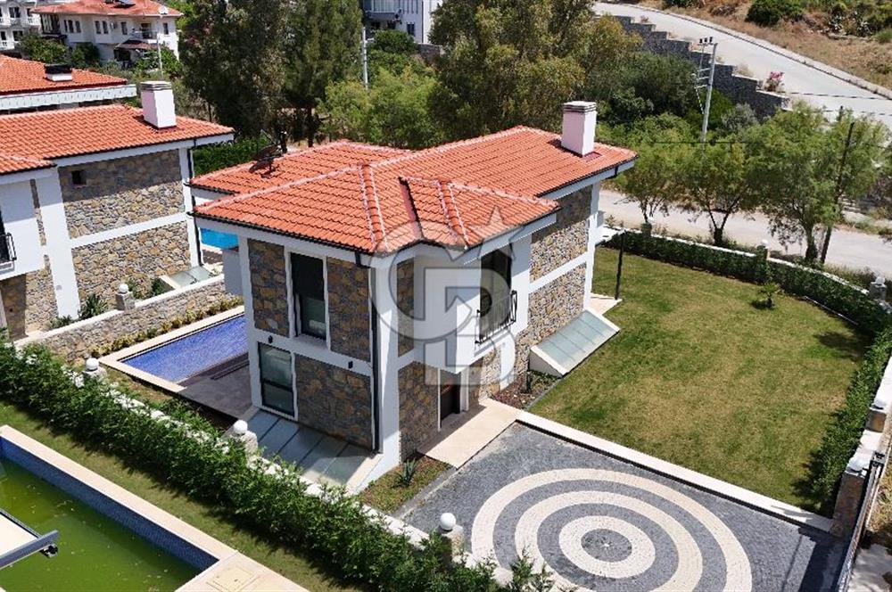 Datça'da Denize Yakın Tam Müstakil 4+2 Havuzlu Villa..