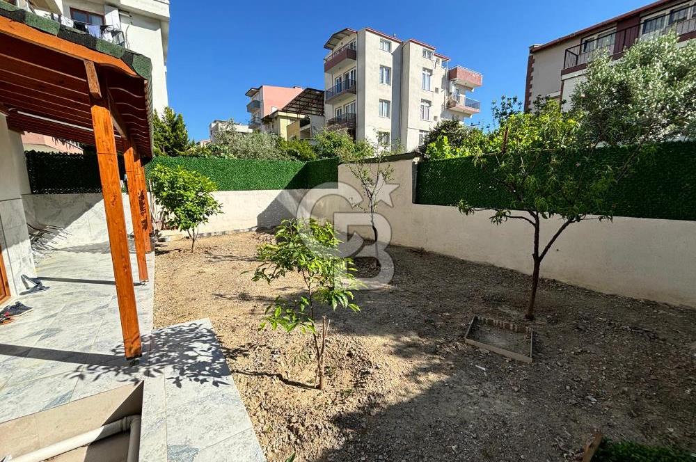 BORNOVA ATATÜRK MAHALLESİNDE BAHÇELİ 3+1 SATILIK DAİRE