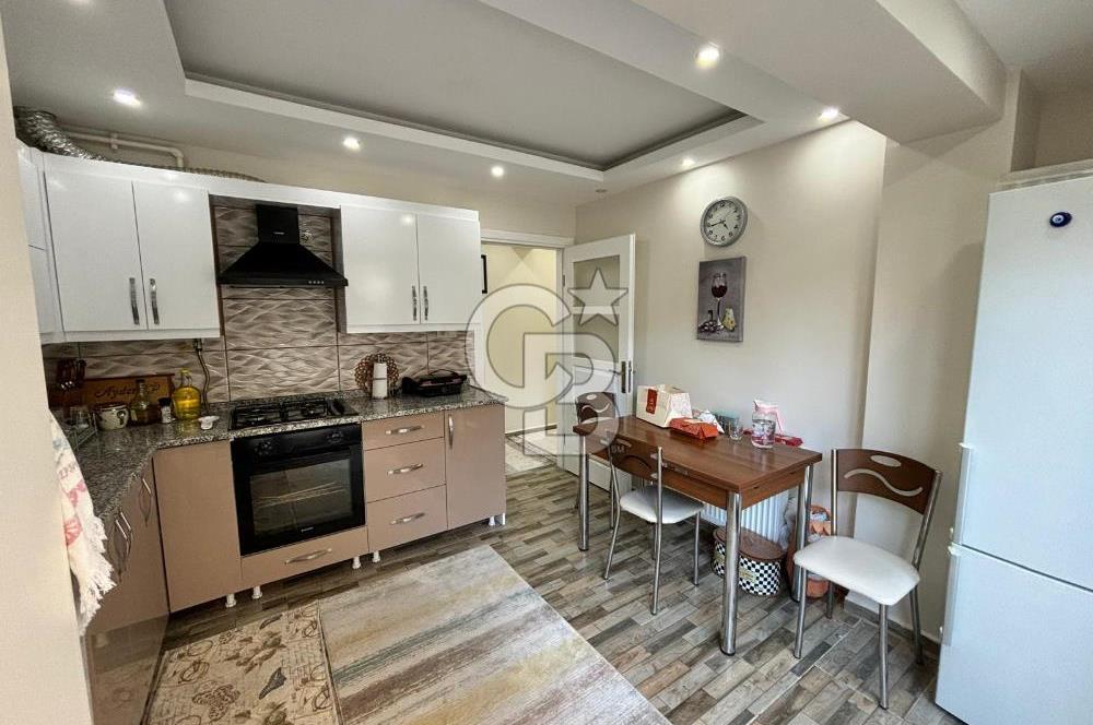 BORNOVA ATATÜRK MAHALLESİNDE BAHÇELİ 3+1 SATILIK DAİRE