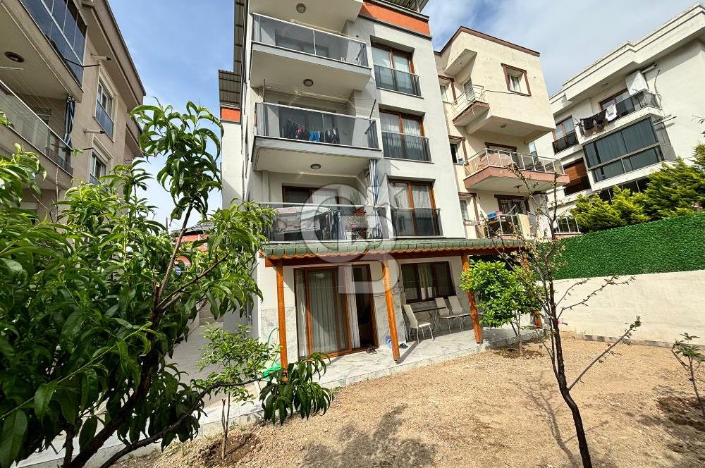 BORNOVA ATATÜRK MAHALLESİNDE BAHÇELİ 3+1 SATILIK DAİRE