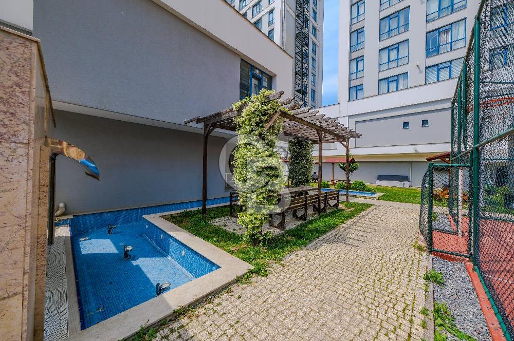 Çekmeköy Zin D Diamond Sitesi'nde Satılık Eşyalı Daire