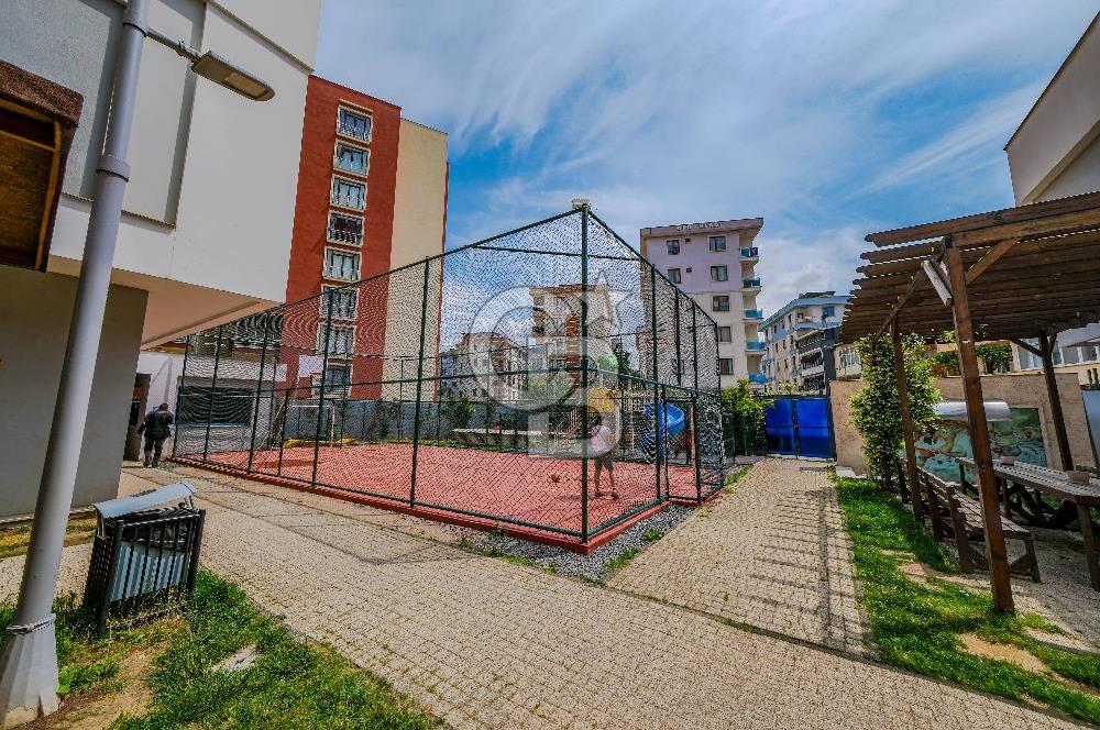 Çekmeköy Zin D Diamond Sitesi'nde Satılık Eşyalı Daire